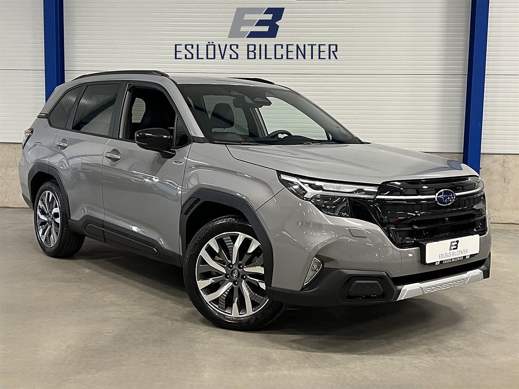 Subaru Forester e-Boxer XFuel 136 HK AWD / Limited / Backkamera / Drag /