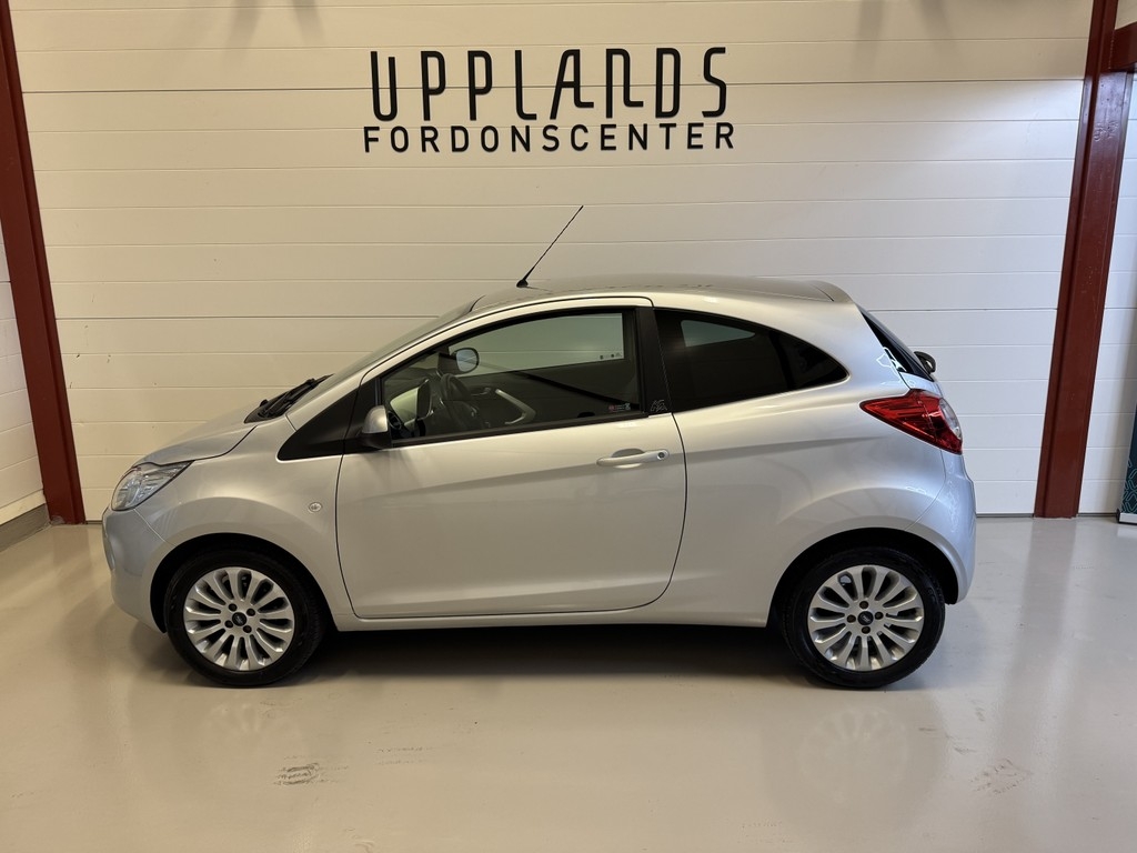 Ford Ka 1.2 Titanium Euro 5 2012, bild 3/10