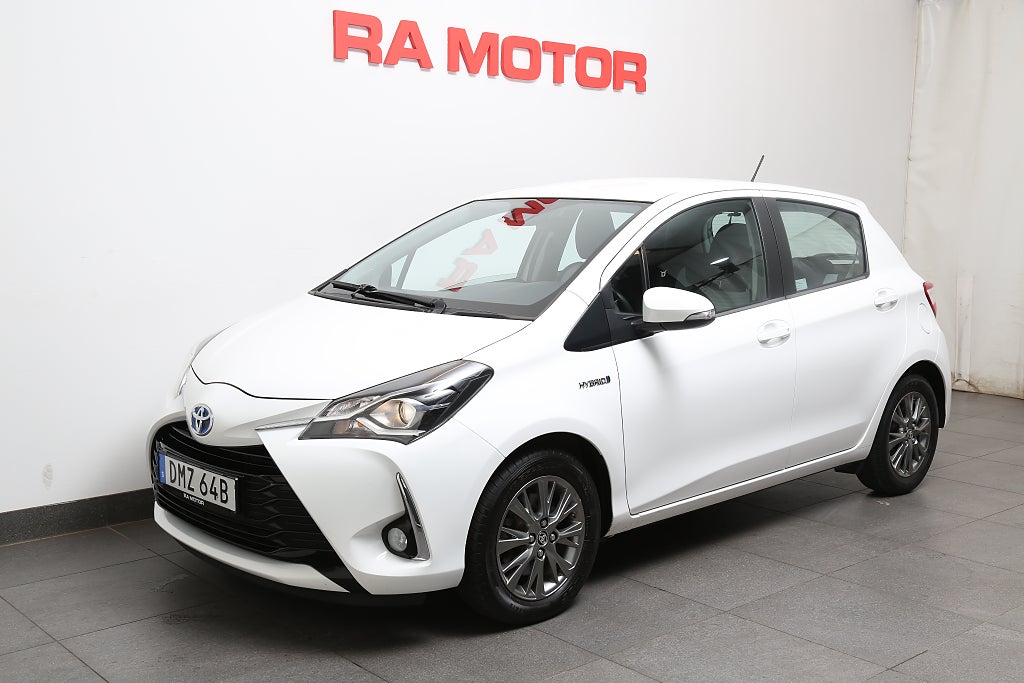 Toyota Yaris 1,5 Hybrid e-CVT Active Aut 5d Motorvärmare 2020