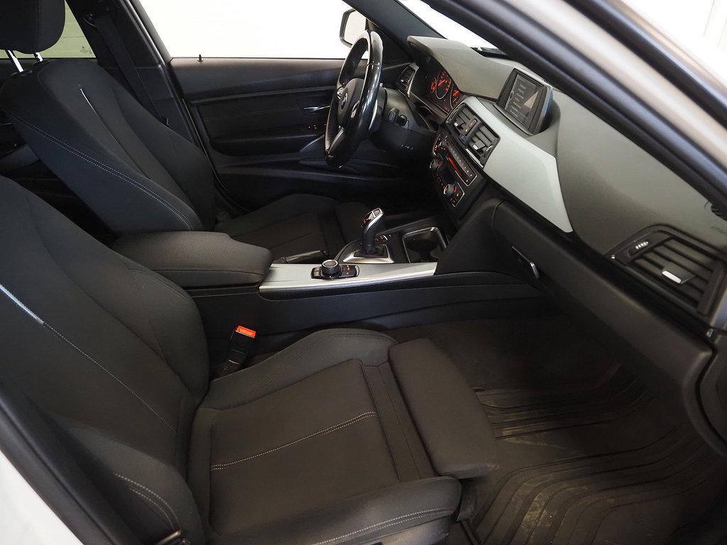 BMW 328 i xDrive 245hk Touring Sport line | Panorama | 2014