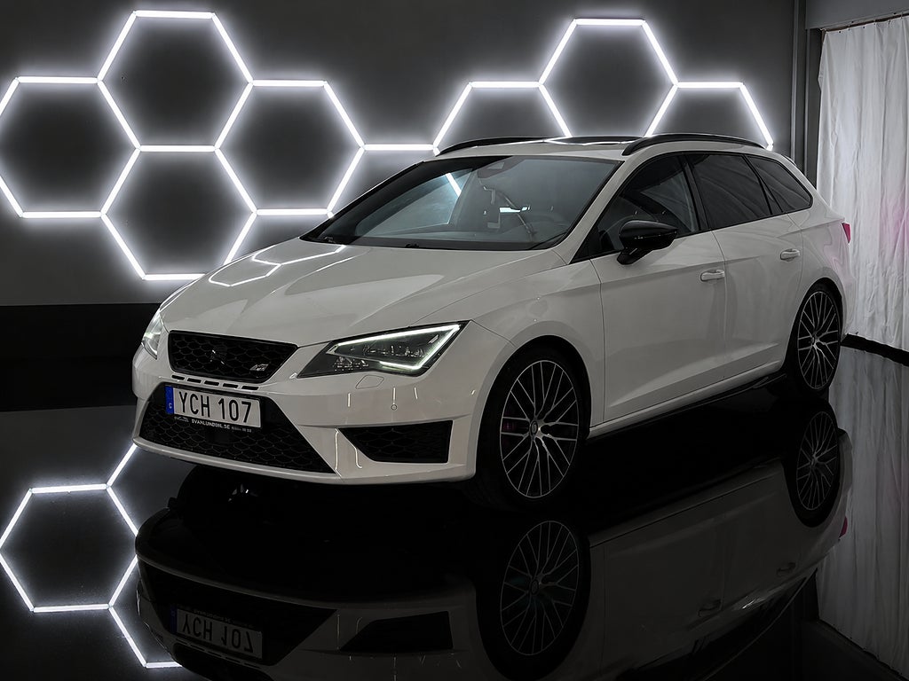Seat Leon ST León Cupra ST 2.0 TSI Cupra  / Panorama / Milltek