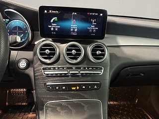 SUV Mercedes-Benz GLC 8 av 14
