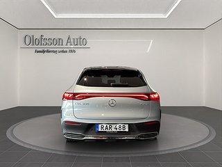 SUV Mercedes-Benz EQE 5 av 15