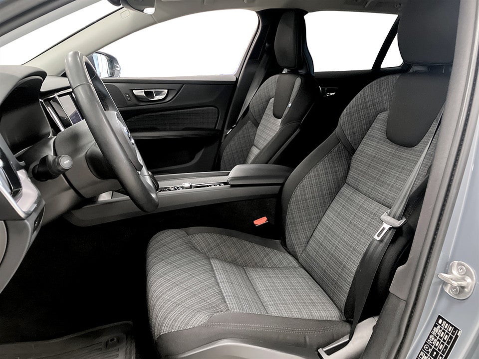 Bild på Volvo V60 Core B3 163hk Aut B-KAMERA RATTVÄRME
