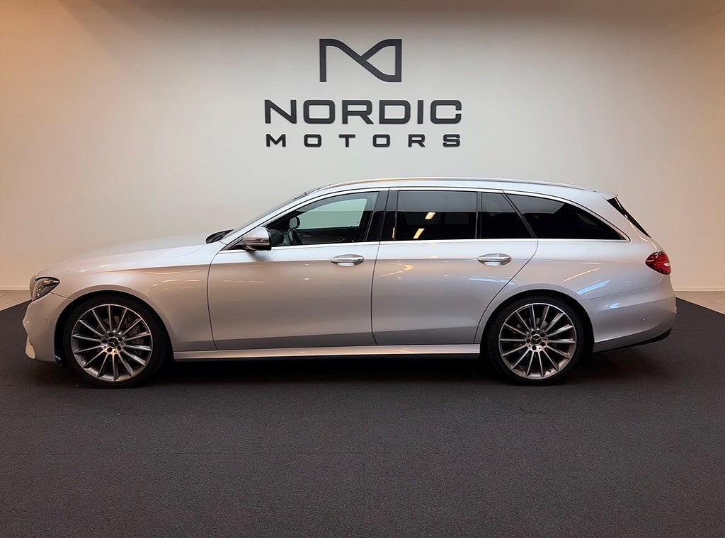 Mercedes-Benz E220d 194hk AMG/Pano/Burmester/Drag/Värmare
