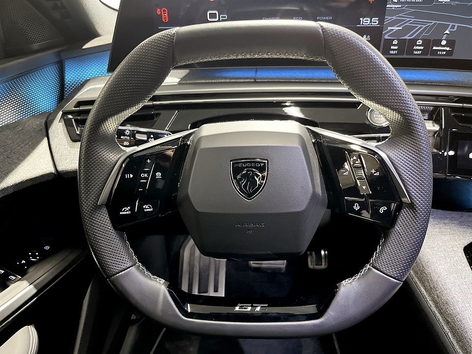 Bild på Peugeot 3008 GT Hybrid 145hk Aut B-KAMERA CARPLAY