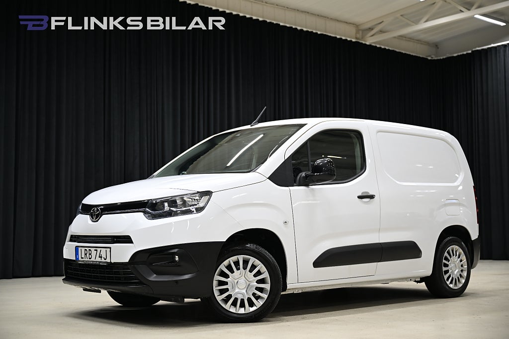 Toyota ProAce City 130HK Automat|Dubbelgolv|Inredd|Drag|Värmare|Moms