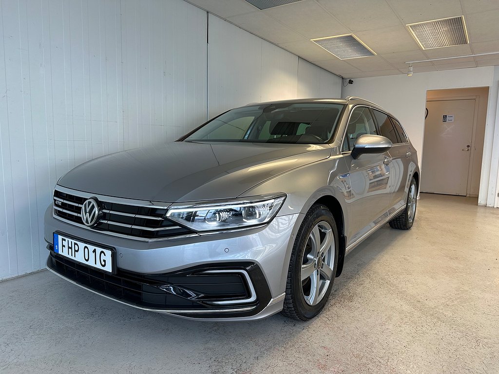 Volkswagen Passat SC GTE 1.4 TSI Executive Cockpit SE SPEC!