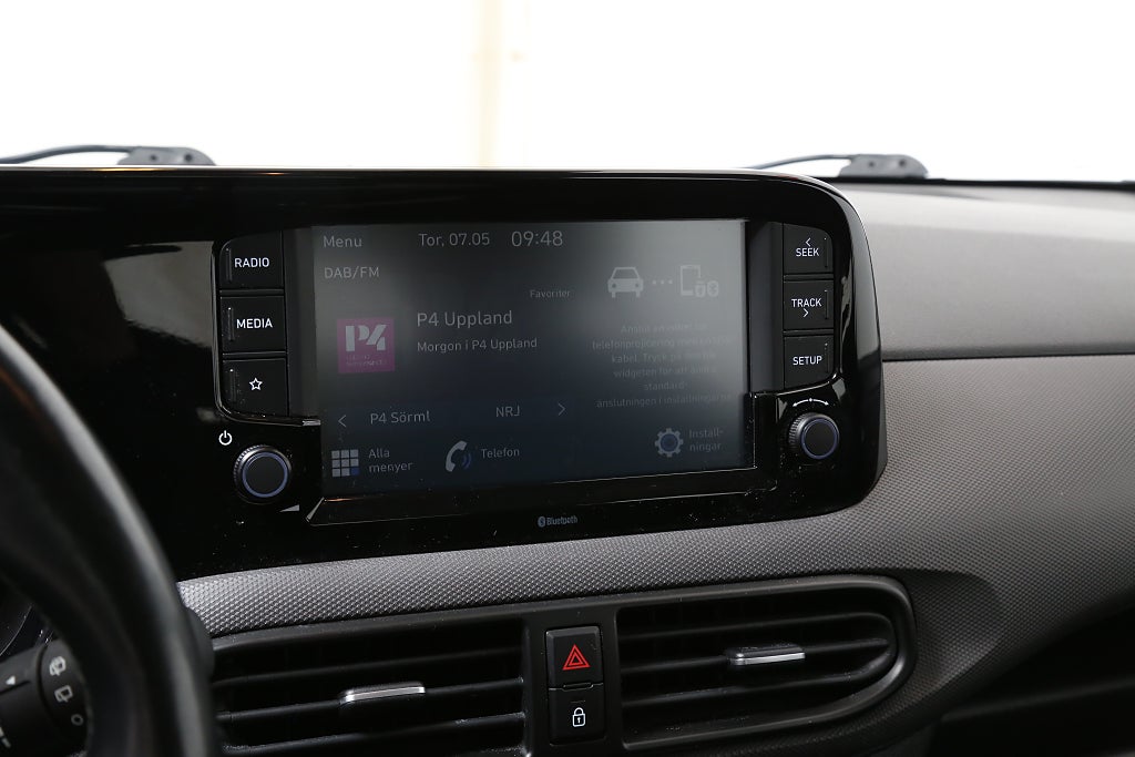 Hyundai i10 1,0 blue 67hk Essential Automat CarPlay 2021