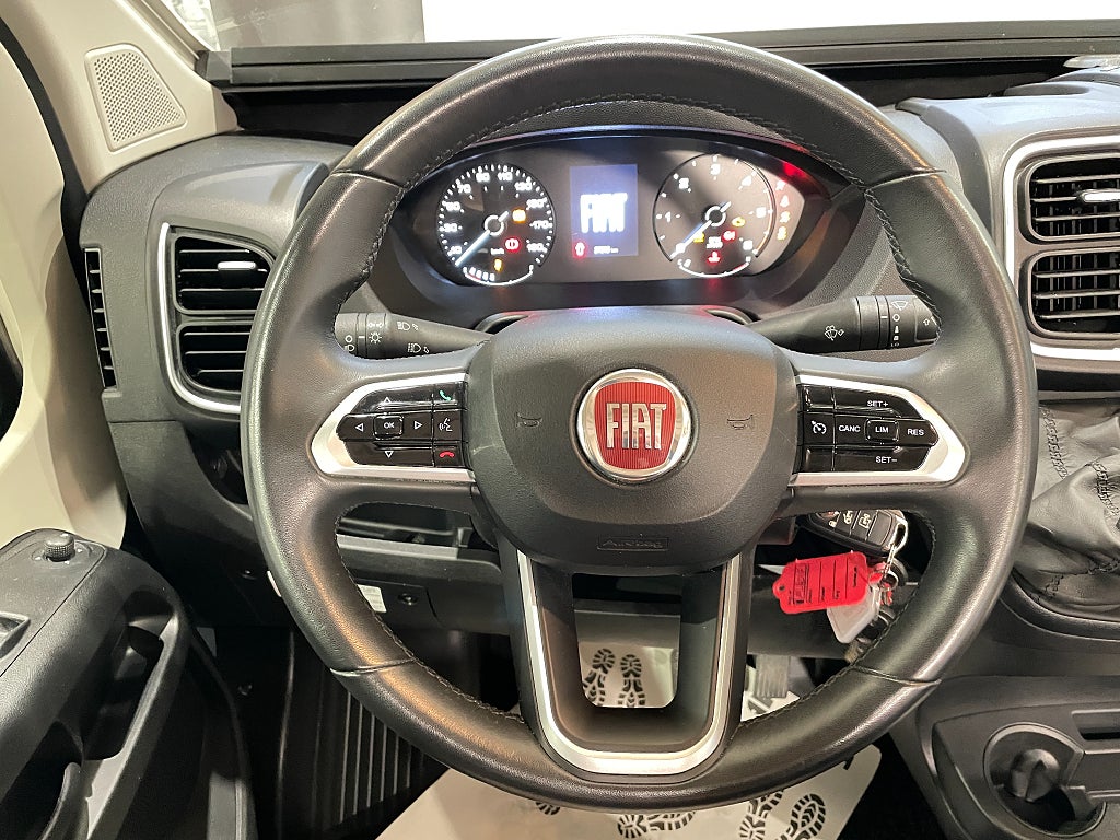 Ci Kyro Duo XL Elite / Truma Diesel / Höj och sänkbarsäng / Solcell - Ci