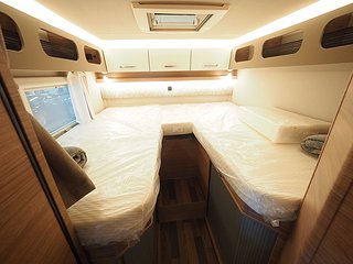 Husbil-halvintegrerad Weinsberg CaraCompact 600 MEG Pepper Edt 13 av 17