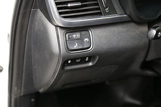 Kombi Kia Optima 16 av 30