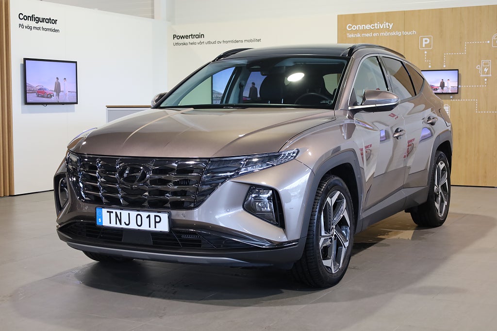 Hyundai Tucson Hybrid AWD Advanced Pano 360° Navi Krell Läder Keyless 2023