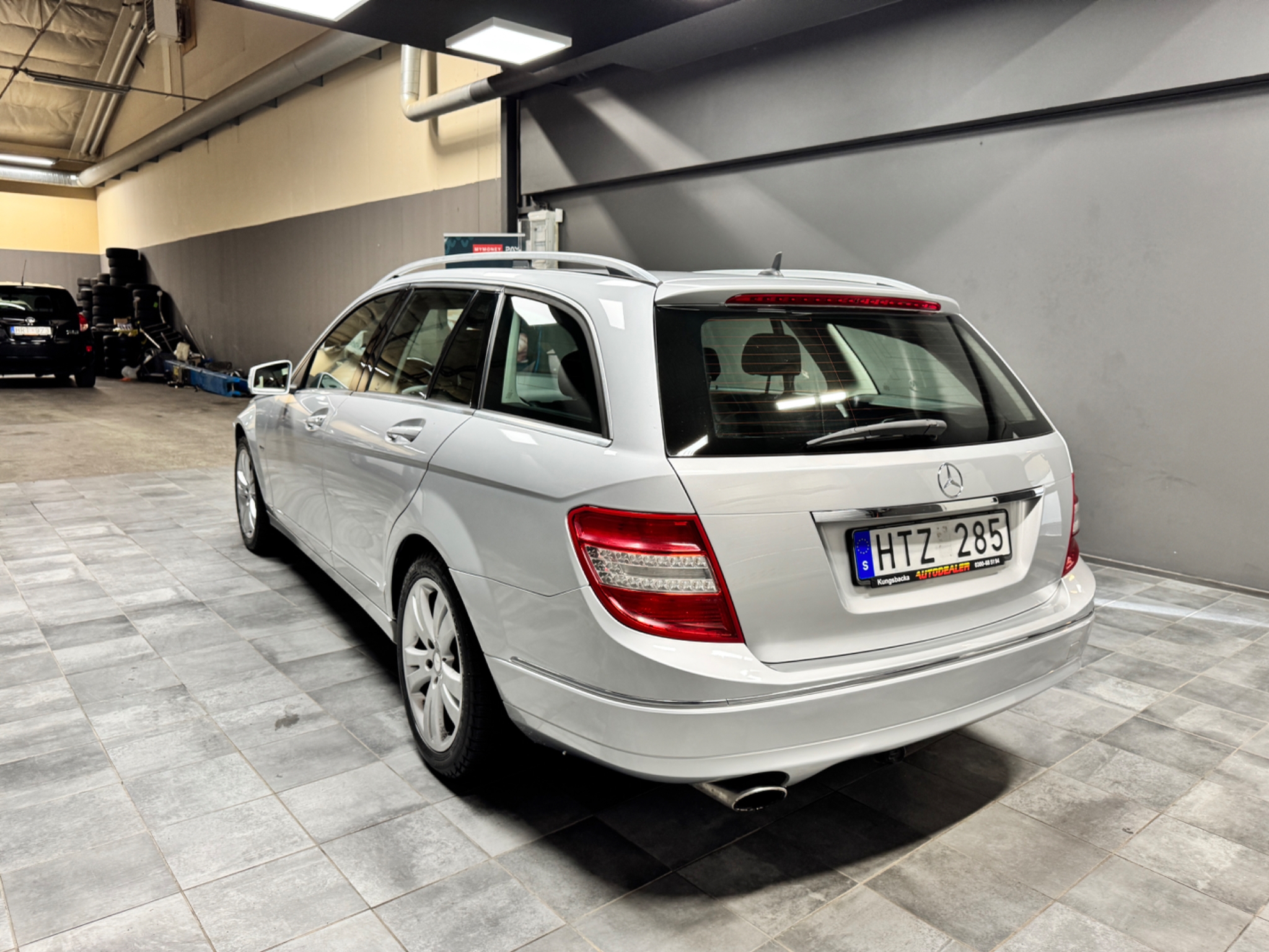 Mercedes-Benz C 2009, photo 4/10