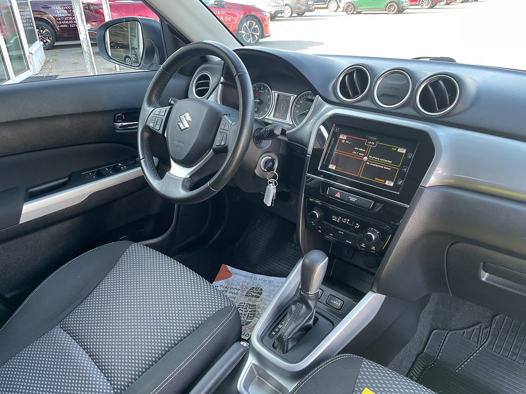 Suzuki Vitara 1.6 16V 120 hk AUTOMAT/DRAG