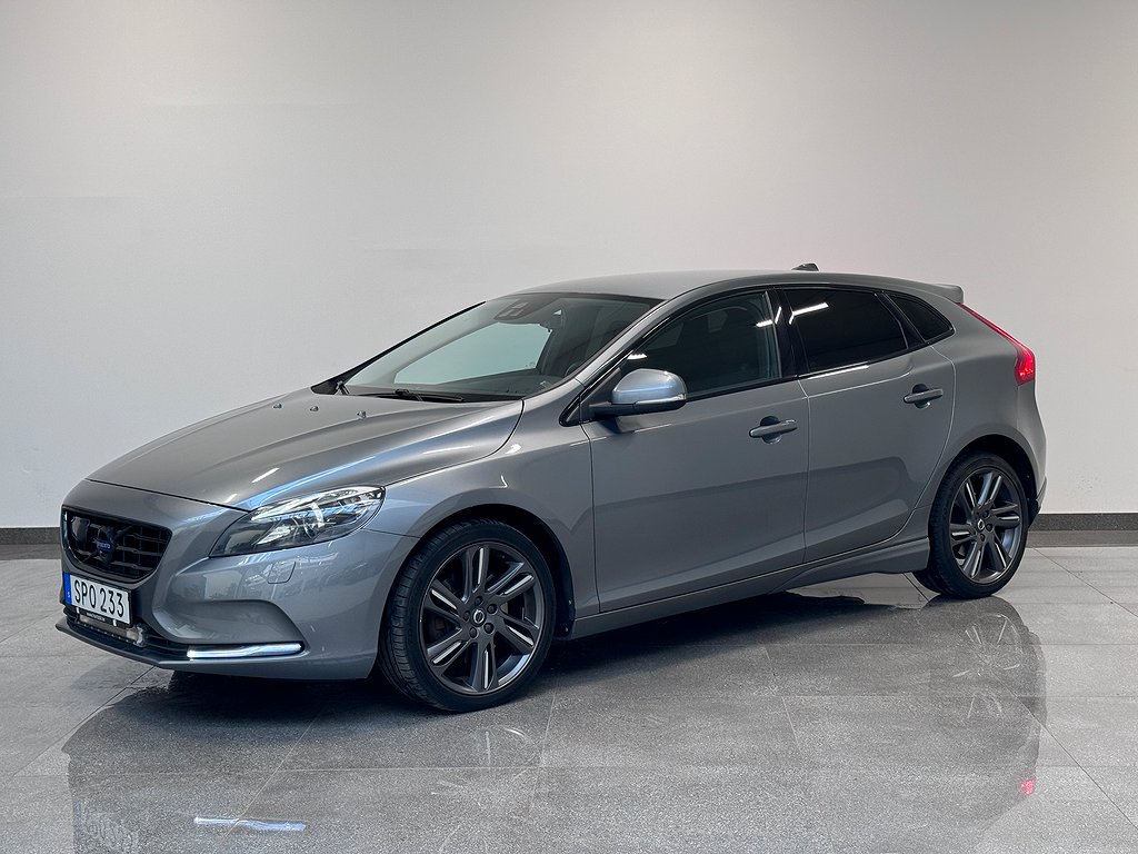 Volvo V40 D3 Geartronic Momentum PDC Värmare BLIS Euro 6