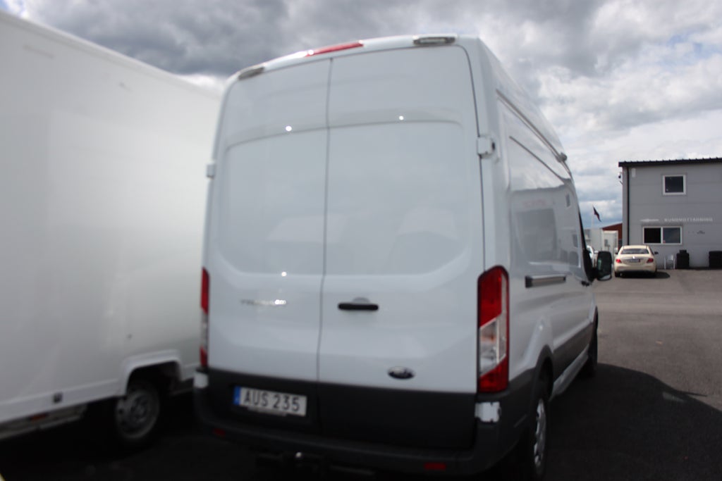 Ford transit 350 2.0 TDCi AWD Euro 6, bild 2