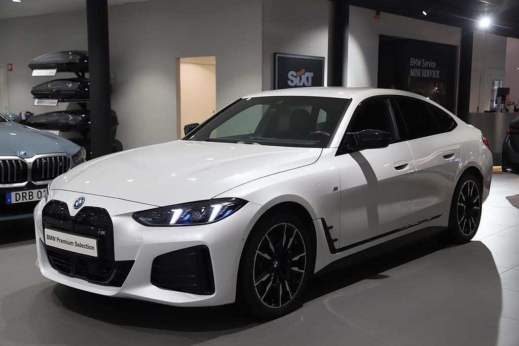 BMW i4 M60 xDrive Fully Charged / M Sport / 19" / HK