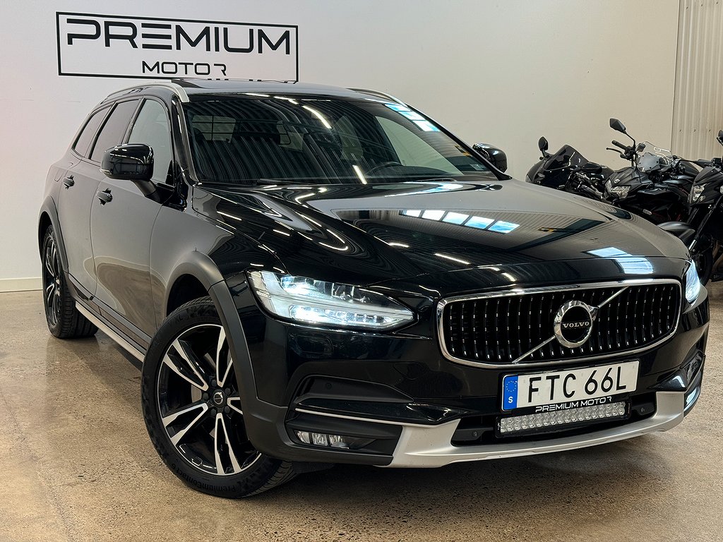 Volvo V90 Cross Country D4 AWD Momentum Pano Drag 190hk