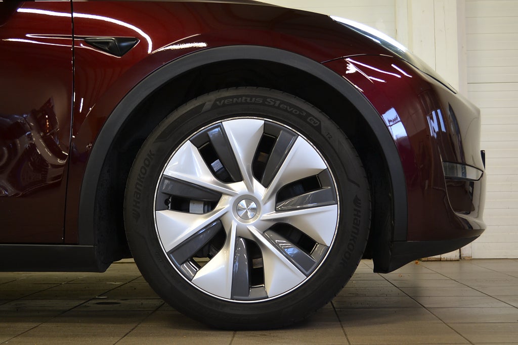 Tesla Model Y Long Range AWD 514hk  Premium | Drag | Pano | 2023