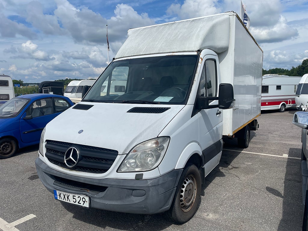Mercedes-Benz Sprinter 319 190Hk Bakgavellift Automat GDS BIL Läs text