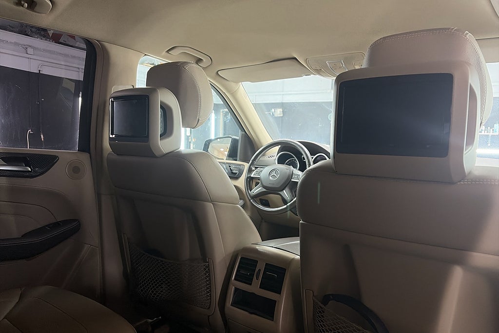 Mercedes-Benz ML 2013