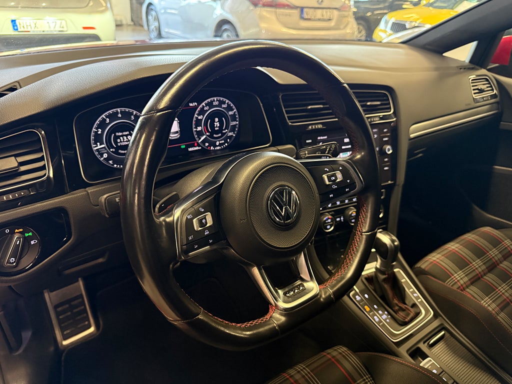 Volkswagen Golf 2018 - miniatyr 13