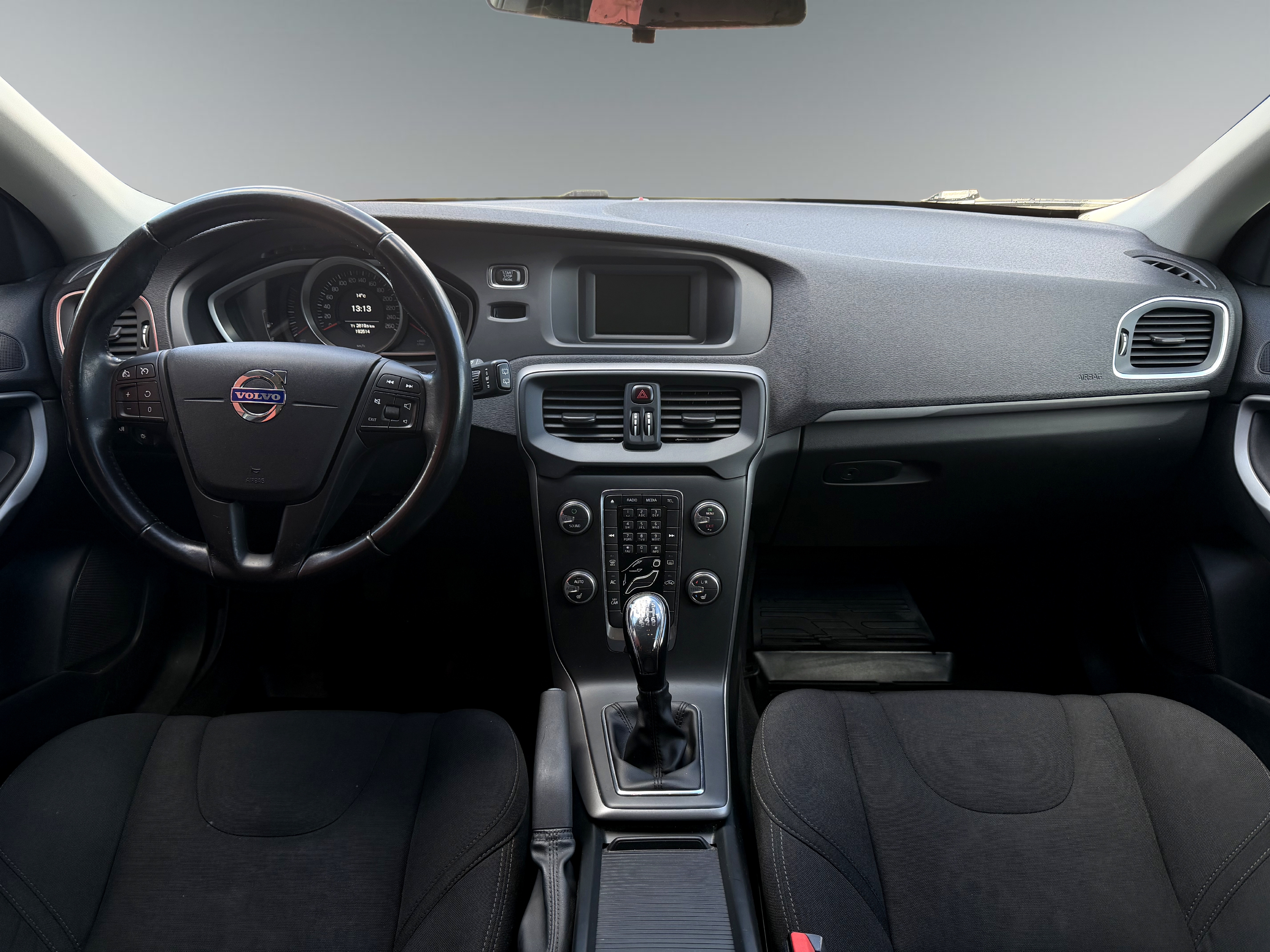 Volvo V40 D2 Manuell 2015, bild 7/39