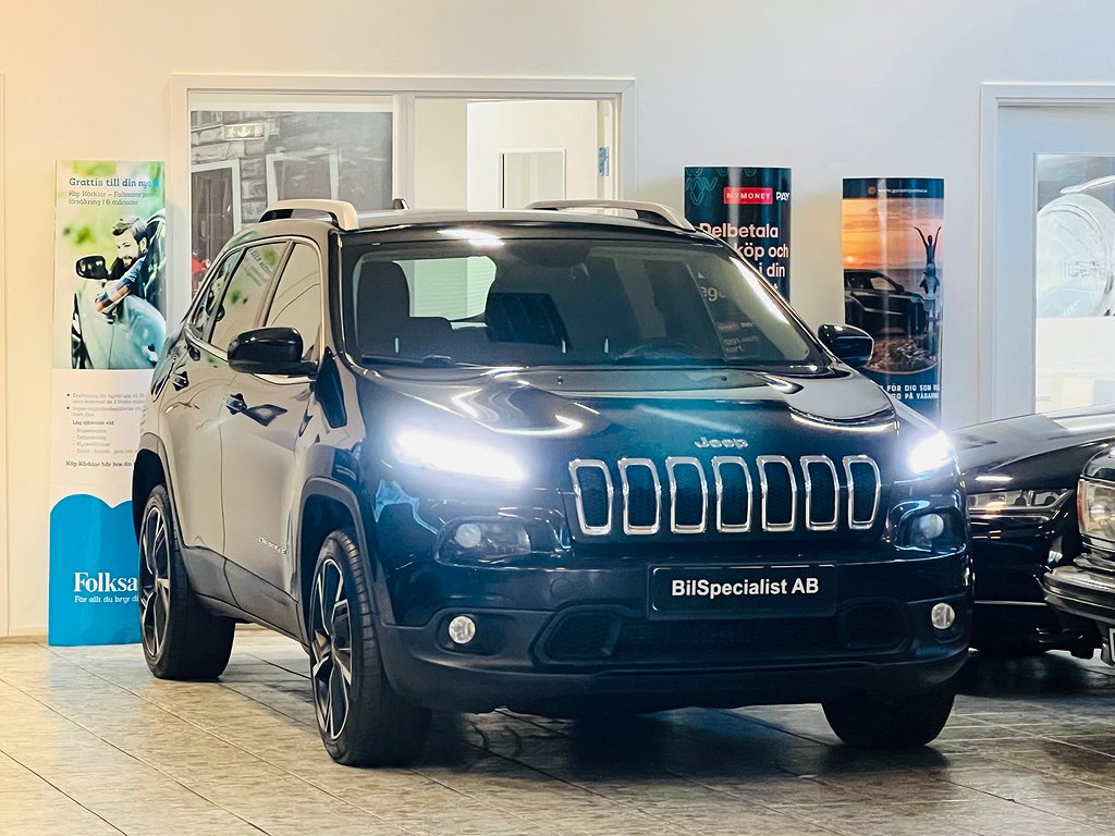 Jeep Cherokee 2.0 CRD 4WD Limited Navi NY-BES 170hk Drag