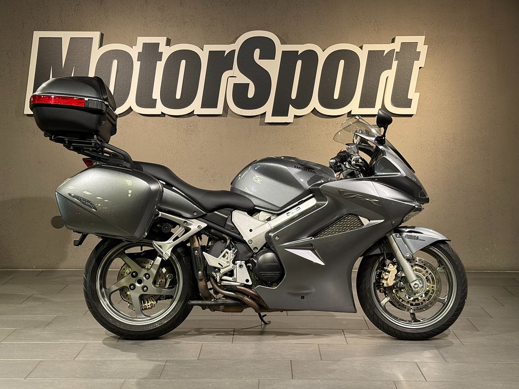 Honda VFR800 ABS