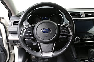 Kombi Subaru Outback 18 av 29