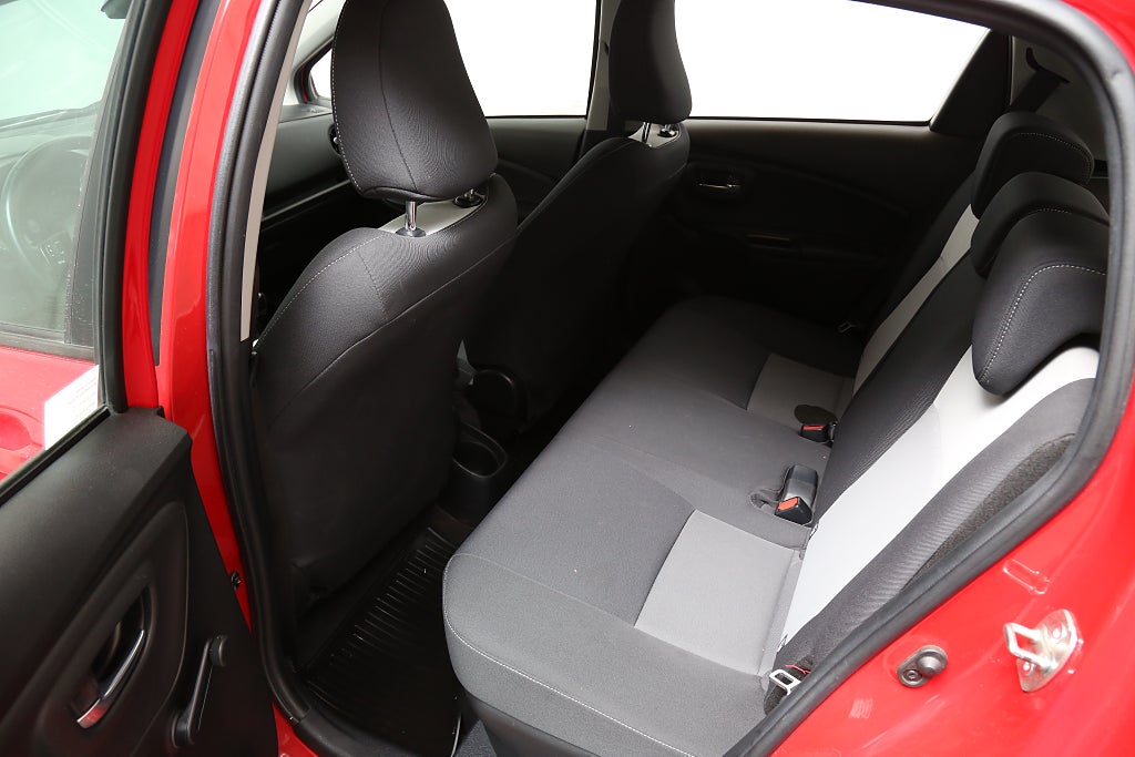 Toyota Yaris Hybrid e-CVT Touch & Go Edition Kamera Navi 2018