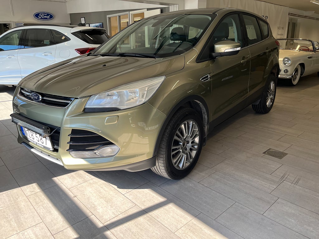 Ford Kuga 2.0 TDCi AWD Powershift Titanium Euro 5
