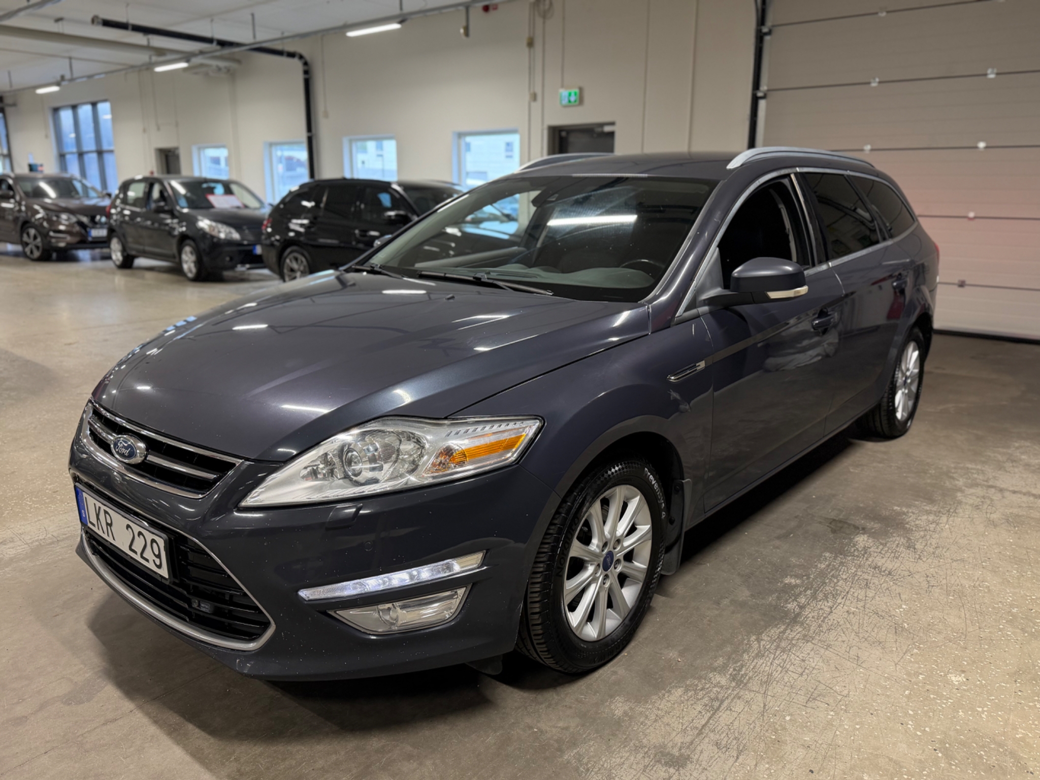 Ford Mondeo 2013, bild 6/10