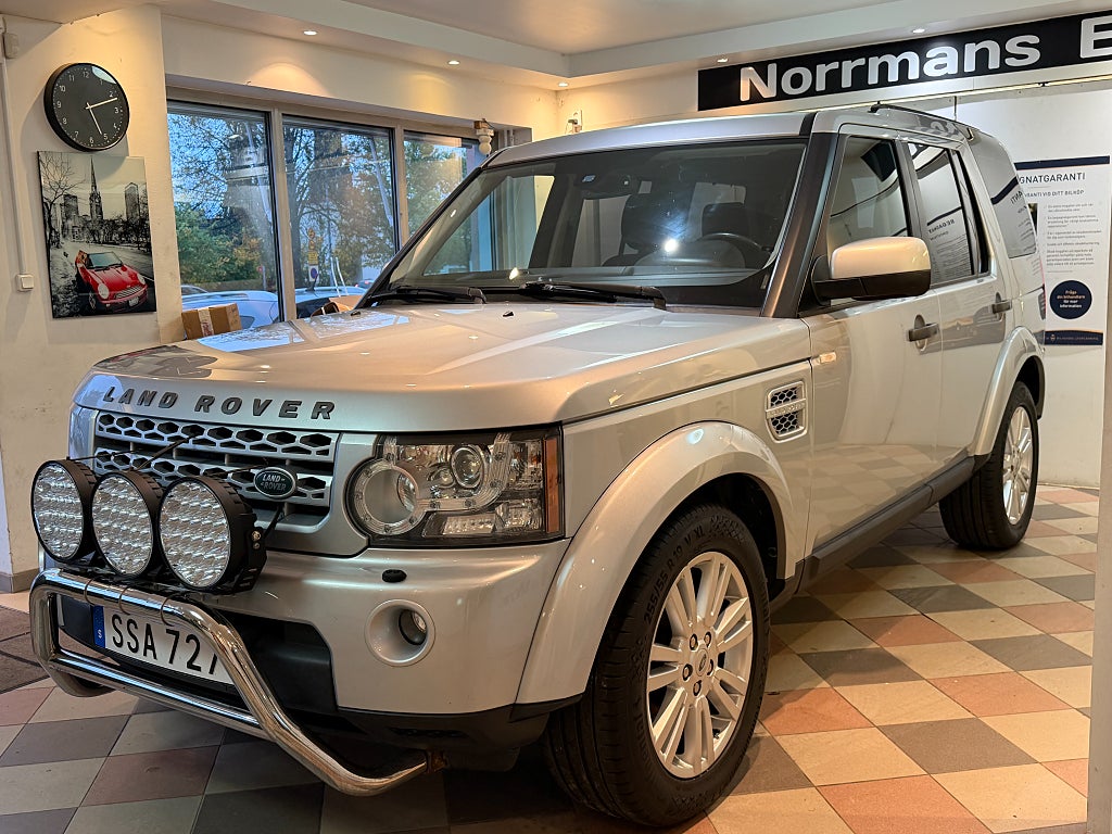 Land Rover Discovery 4 7-Seats 3.0 SDV6 4WD Nybes/Kambyt/Drag
