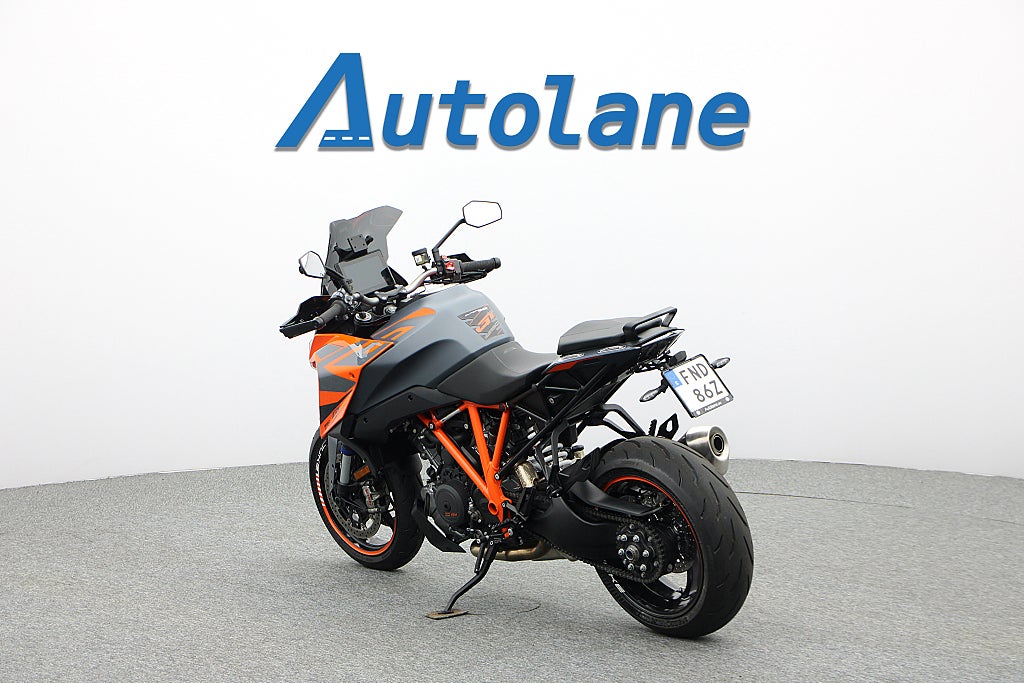 KTM 1290 Superduke Gt *Quickshifter+ Farthållare Endast 397 Mil!