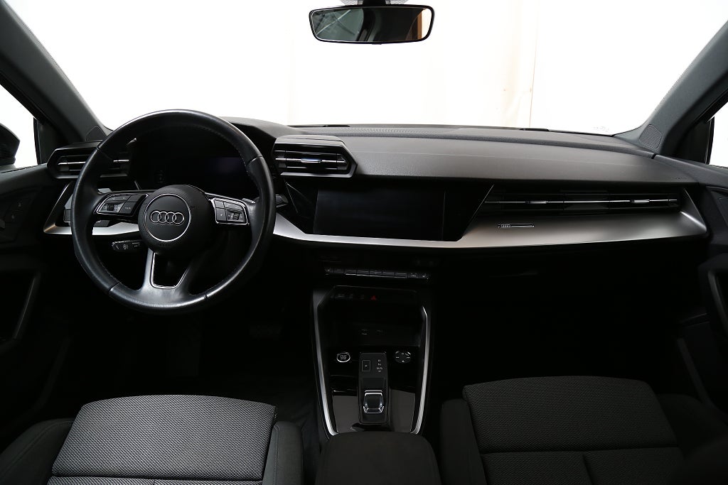 Audi A3 Sportback 35 TFSI S Tronic 150hk Cockpit CarPlay 2021