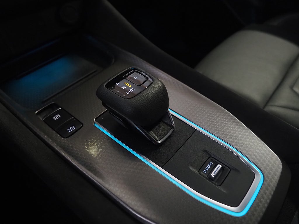 Nissan Qashqai 1.3 DIG-T 158hk XTRONIC-CVT Tekna |Navi|360°|Skinn| 2025