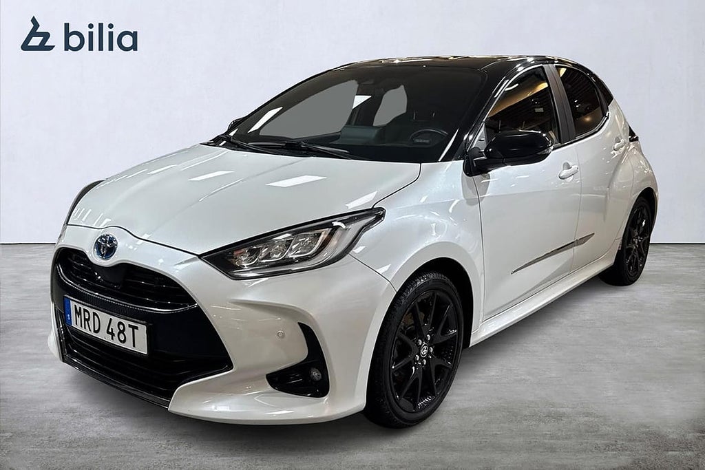 Toyota Yaris Hybrid 1,5 5D Style Bi-Tone JBL Säkerhetspaket