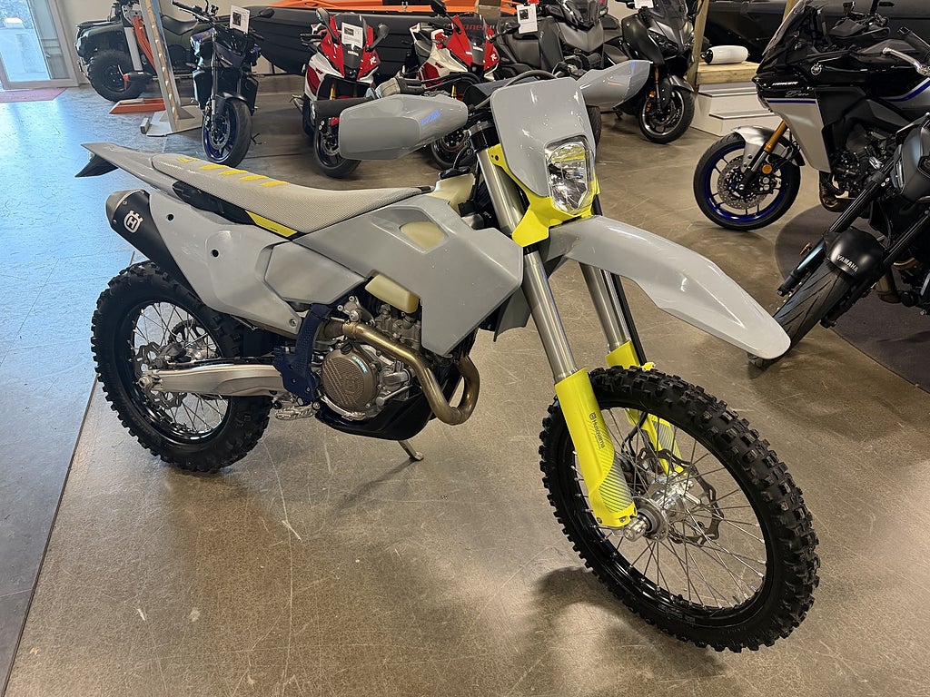 Husqvarna FE 450 1ÄGARE 7.7H 
