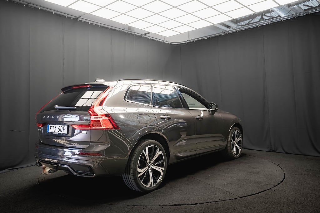 Volvo XC60 Recharge T6 AWD DARK 21" DRAG 360 HK PANO ORREFORS MOMS