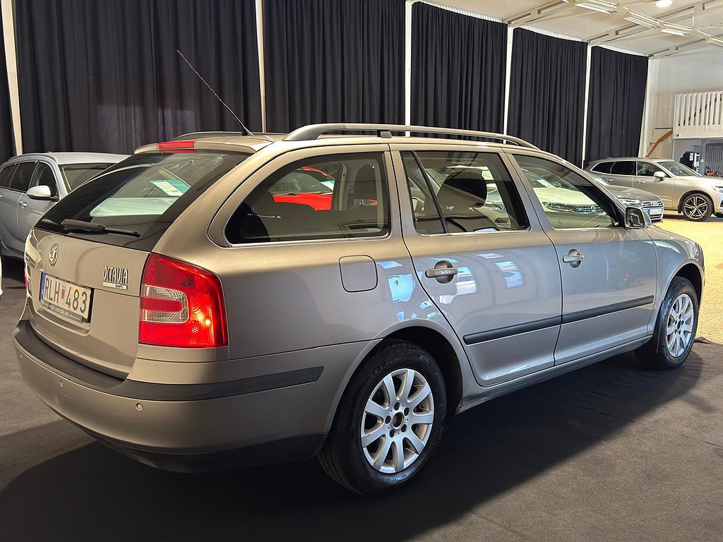 Skoda Octavia bild 4