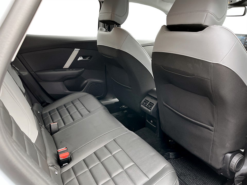Bild på Citroen C4 Max Hybrid 145hk Aut B-KAMERA CARPLAY