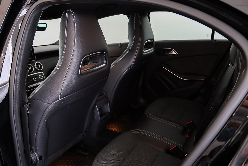 Mercedes-Benz A 180 AMG B-kamera Låg skatt