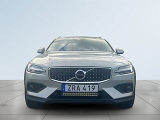 Volvo V60 Cross Country D4 AWD Advanced SE II Drag Navi Backkamera CarPlay S&V