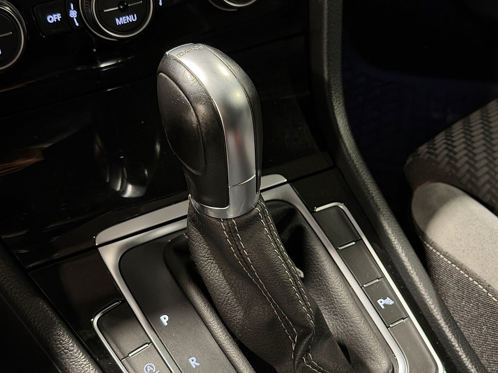 Volkswagen Golf SC 1.5 TSI 150hk DSG R-Line | Pluspaket |