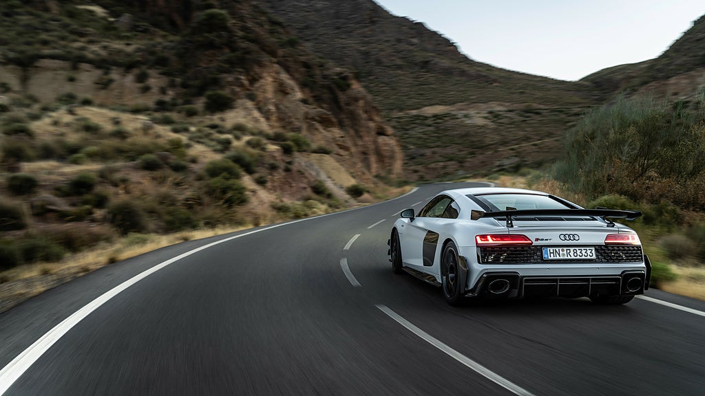Effekten på Audi R8 Coupé V10 GT RWD har ökat till 620 hästkrafter. Foto: Audi