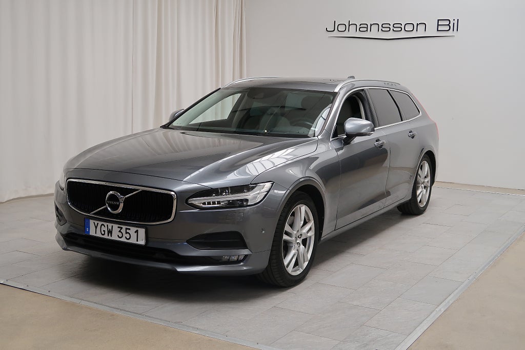 Volvo V90 D5 AWD Geartronic Momentum D-värm Pano Skinn B-kamera