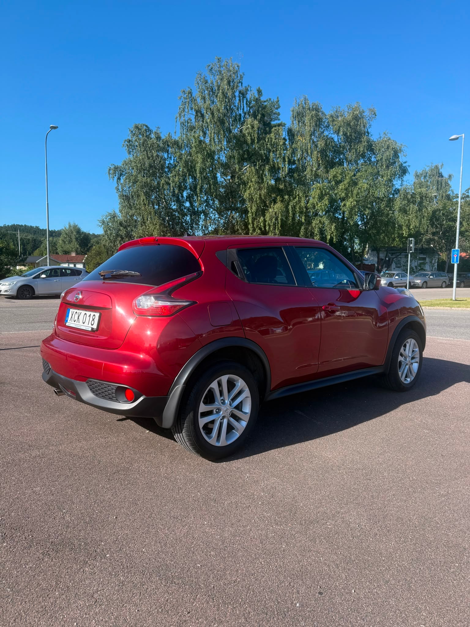 Nissan Juke 1.6 2014, photo 4/10