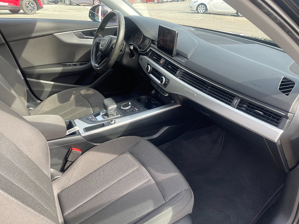 Audi A4 Avant 2.0 TDI quattro S Tronic Proline 190 hk
